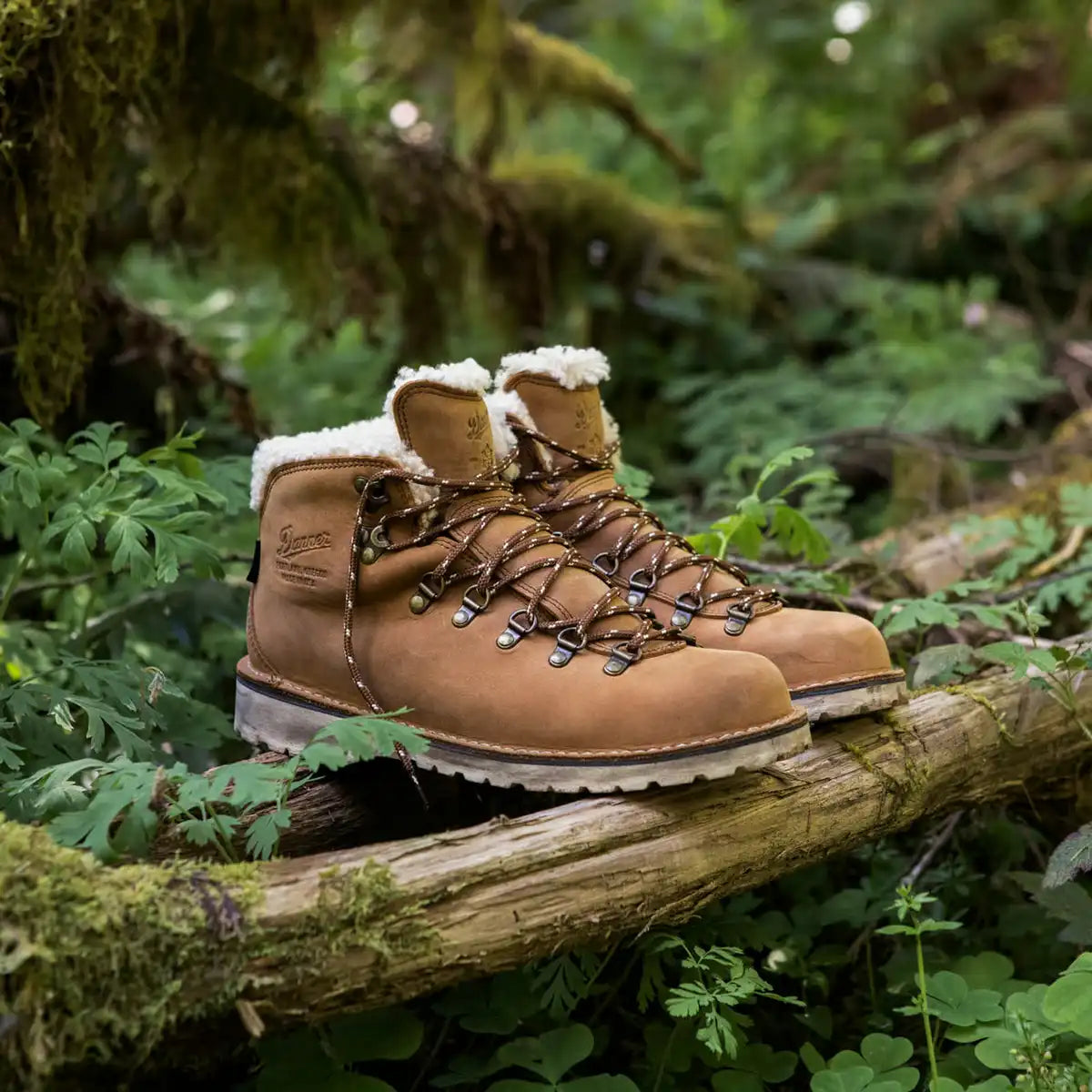 Mountain Pass Shearling Sierra - Image 6